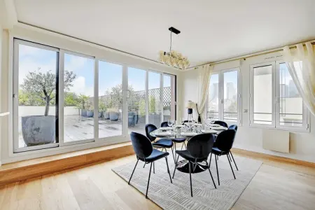 CC-12-MONTAGNE, Superbe appartement - 3BR/6P - La Défense - Photo 9
