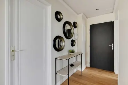 CC-12-MONTAGNE, Superbe appartement - 3BR/6P - La Défense - Photo 18