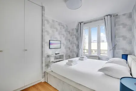 CC-12-MONTAGNE, Superbe appartement - 3BR/6P - La Défense - Photo 23