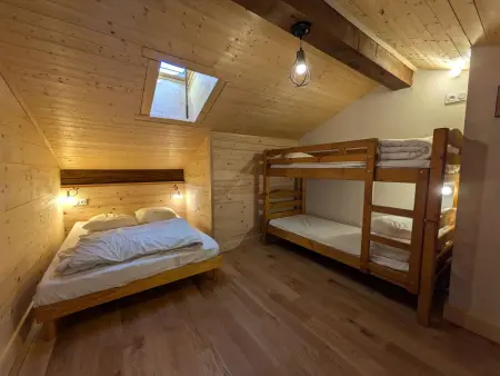 Chalet rénové 12 pers, 5 ch, parking, poêle, sud-ouest - Photo 9