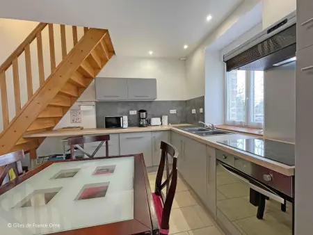 Gîte lumineux rénové avec animaux acceptés, parking et WIFI en Suisse Normande - Photo 5