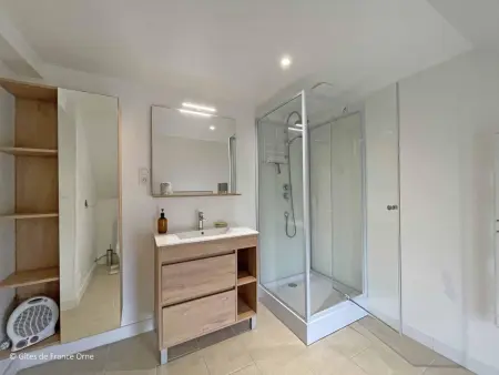 Gîte lumineux rénové avec animaux acceptés, parking et WIFI en Suisse Normande - Photo 8