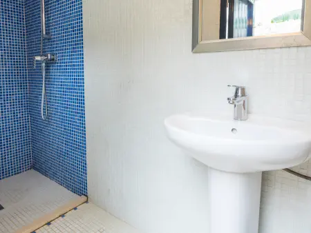 Maison calme à 30m de la plage de Llafranc-Costa Brava, 3 niveaux avec patios et terrasses, 8 pers. - Photo 3