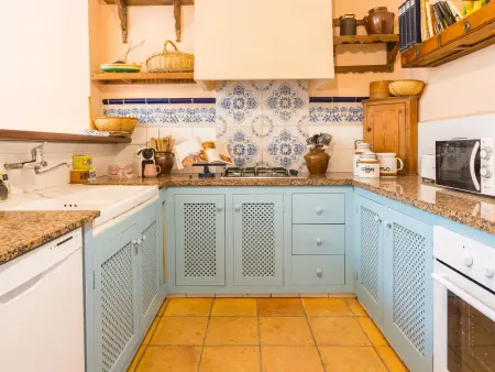 Maison calme à 30m de la plage de Llafranc-Costa Brava, 3 niveaux avec patios et terrasses, 8 pers. - Photo 6