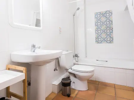 Maison calme à 30m de la plage de Llafranc-Costa Brava, 3 niveaux avec patios et terrasses, 8 pers. - Photo 18