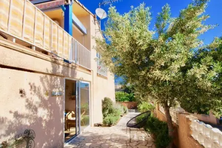 271241, Rêve de lavande/piscine privée - Photo 1