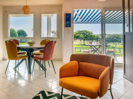 Appart T3, terrasse, parking, 50m plage, proche commerces - Photo 1