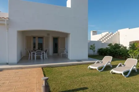 384702, Villa à Brindisi avec Piscine - Photo 9