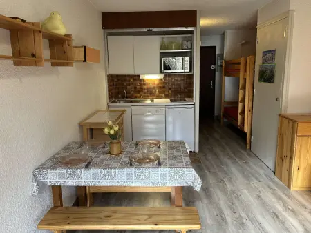 Studio lumineux 4 pers., balcon sud, parking - Serre-Chevalier - Photo 2