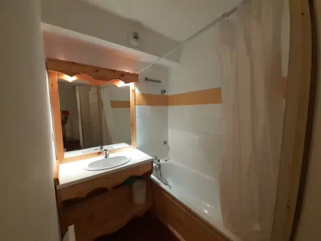 Charmant appartement 2 pièces à Valfréjus, 4 pers, proche télécabine, WiFi inclus - Photo 7