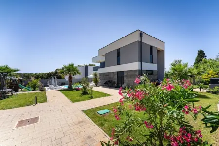 Villa Nina, Villa Nina en Croatie près de la côte Adriatique. - Photo 2