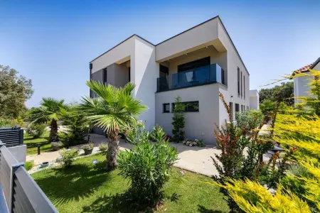 Villa Nina, Villa Nina en Croatie près de la côte Adriatique. - Photo 4