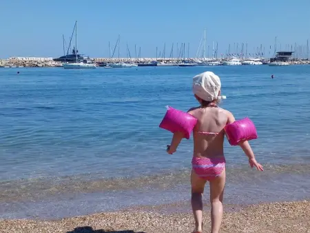 Studio cabine 4 pers avec piscine, tennis et accès direct plage - Bormes-les-Mimosas - Photo 12