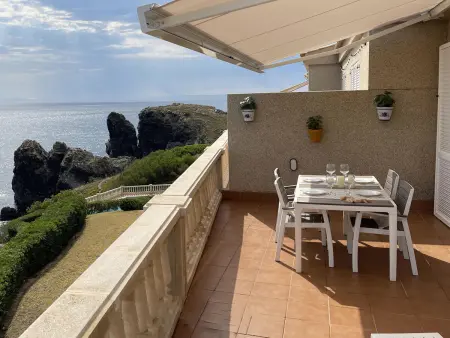 Appartement en front de mer à Begur avec piscine, accès crique, terrasse et parking - Photo 4