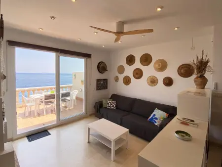 Appartement en front de mer à Begur avec piscine, accès crique, terrasse et parking - Photo 11