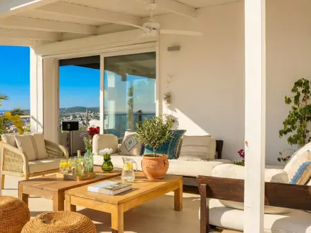 Villa à Sitges avec piscine privée, jardin et climatisation proche plage - Photo 2