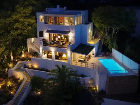 Villa à Sitges avec piscine privée, jardin et climatisation proche plage - Photo 4
