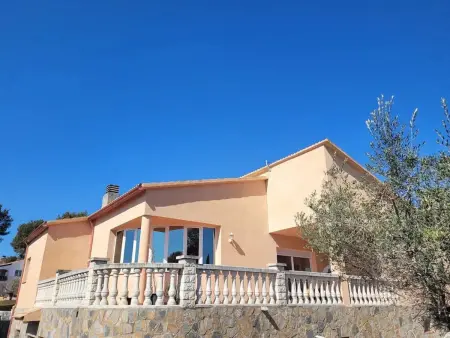 Villa à Sitges : 5 chambres, piscine privée, climatisation, jusqu'à 16 pers. - Photo 1