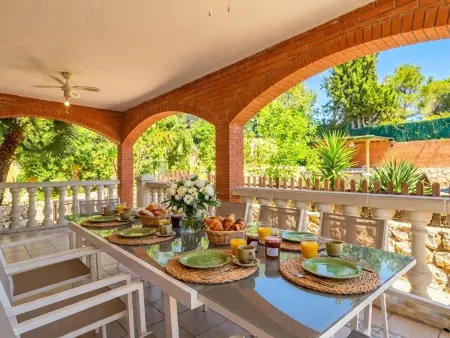 Grande villa 6 ch, piscine privée, spa, proche de Sitges - Photo 4