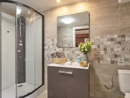 Grande villa 6 ch, piscine privée, spa, proche de Sitges - Photo 23
