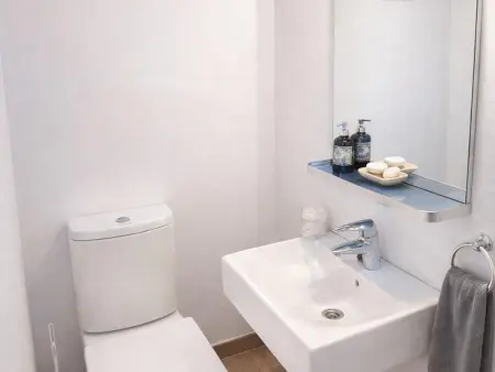 Villa confortable avec piscine privée, clim, Wi-Fi, parking, près de Sitges - Photo 24
