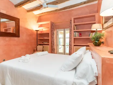Villa avec Piscine Privée Chauffée, Proche de Sitges, 5 Chambres, Parking - Photo 32