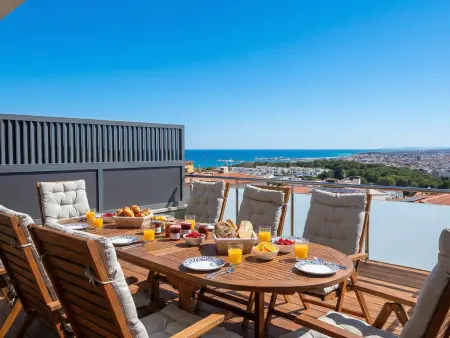 Villa luxueuse avec piscine privée et 6 chambres proche de Sitges - Photo 1