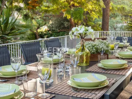 Villa bord de mer à Sitges avec piscine privée et jardin, proche centre et plage - Photo 2