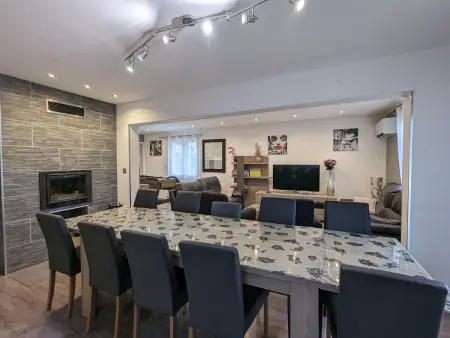 Chalet spacieux avec sauna, spa et baby-foot, proche stations de ski - Photo 10
