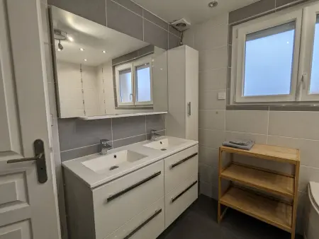 Chalet spacieux avec sauna, spa et baby-foot, proche stations de ski - Photo 16