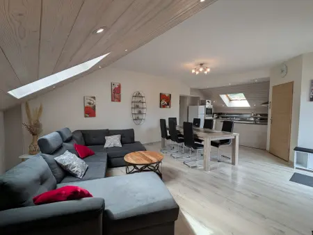 Appartement lumineux 3 chambres, terrasse, proche commerces et ski, avec WiFi - Photo 3