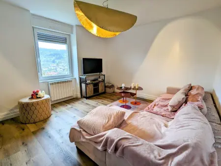 Appartement rénové avec jardin, parking et WiFi à Gérardmer - Photo 2