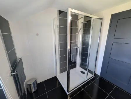 Gîte spacieux, confort moderne, jardin paisible - Photo 30