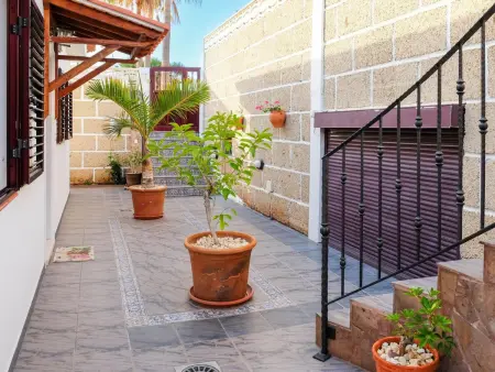 Maison lumineuse avec piscine privée et jardin à Tenerife - Photo 18