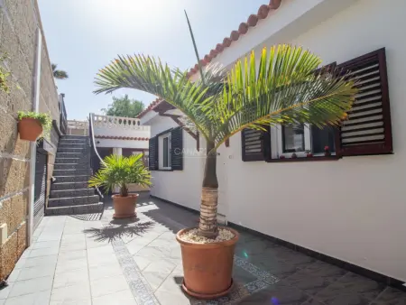 Maison lumineuse avec piscine privée et jardin à Tenerife - Photo 19