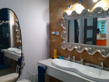 Maison neuve avec piscine privée chauffée à La Oliva - Photo 6