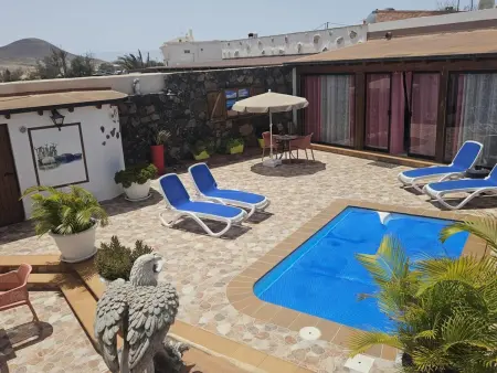 Maison neuve avec piscine privée chauffée à La Oliva - Photo 21