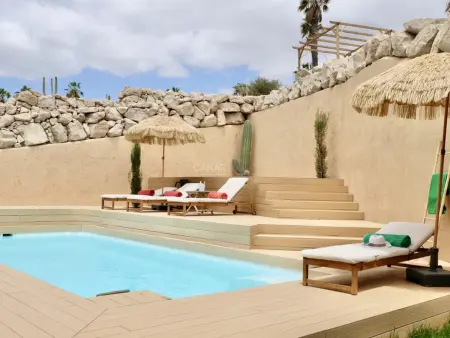 Maison de Luxe avec Piscine Privée, Jacuzzi et Golf - Photo 2