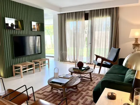 Maison de Luxe avec Piscine Privée, Jacuzzi et Golf - Photo 7