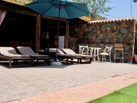 Gîte près du barrage avec piscine privée, animaux admis, climatisation - Photo 12