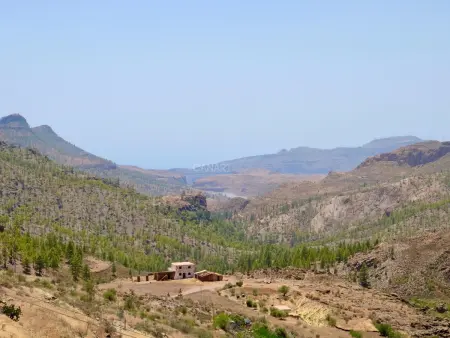Gîte près du barrage avec piscine privée, animaux admis, climatisation - Photo 20