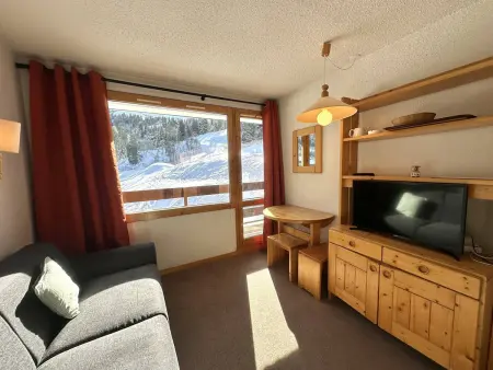 Studio skis aux pieds, animaux admis, balcon sud - Photo 1