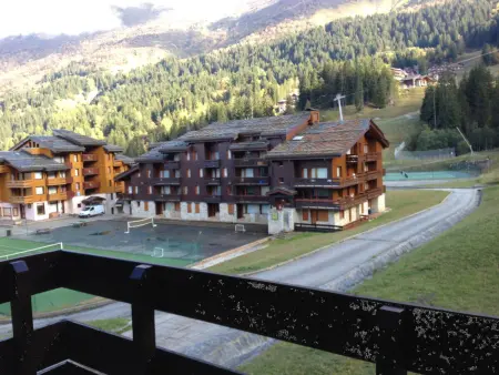 Studio skis aux pieds, animaux admis, balcon sud - Photo 14