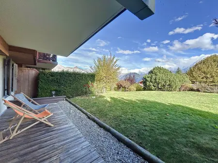 Confortable 2 pièces avec jardin, parking, face au Mont Blanc - Photo 1