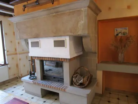 Maison familiale avec cheminée, jardin et WiFi à Esley, Vosges - Photo 4