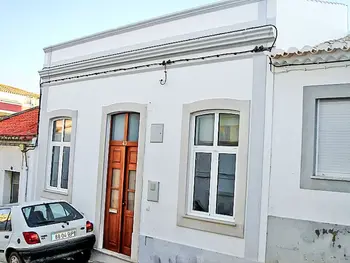 Casa a Lagos,Rua 5 de Outubro PT6580.150.1 N°56283