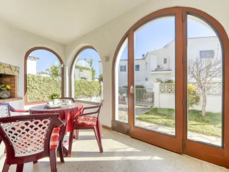 Requesens, Maison 4 personnes à Empuriabrava - Photo 1