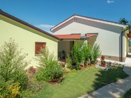 Maison à Štinjan, Branka - L625801