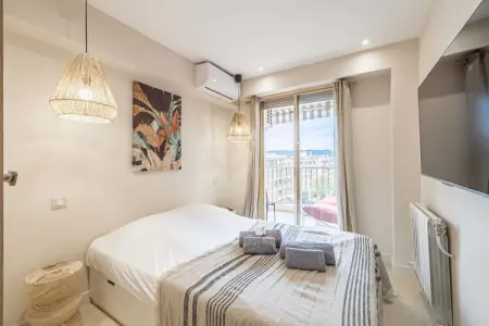 SD-2-HONORAT, Appartement rénové à 250m de la plage - Centre ville - 2CH/6p - Photo 4