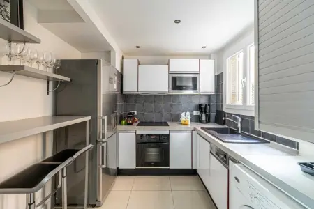 LG-12-FERRIE, Appartement cosy - Martinez - 2 chambres/6 personnes - Photo 8